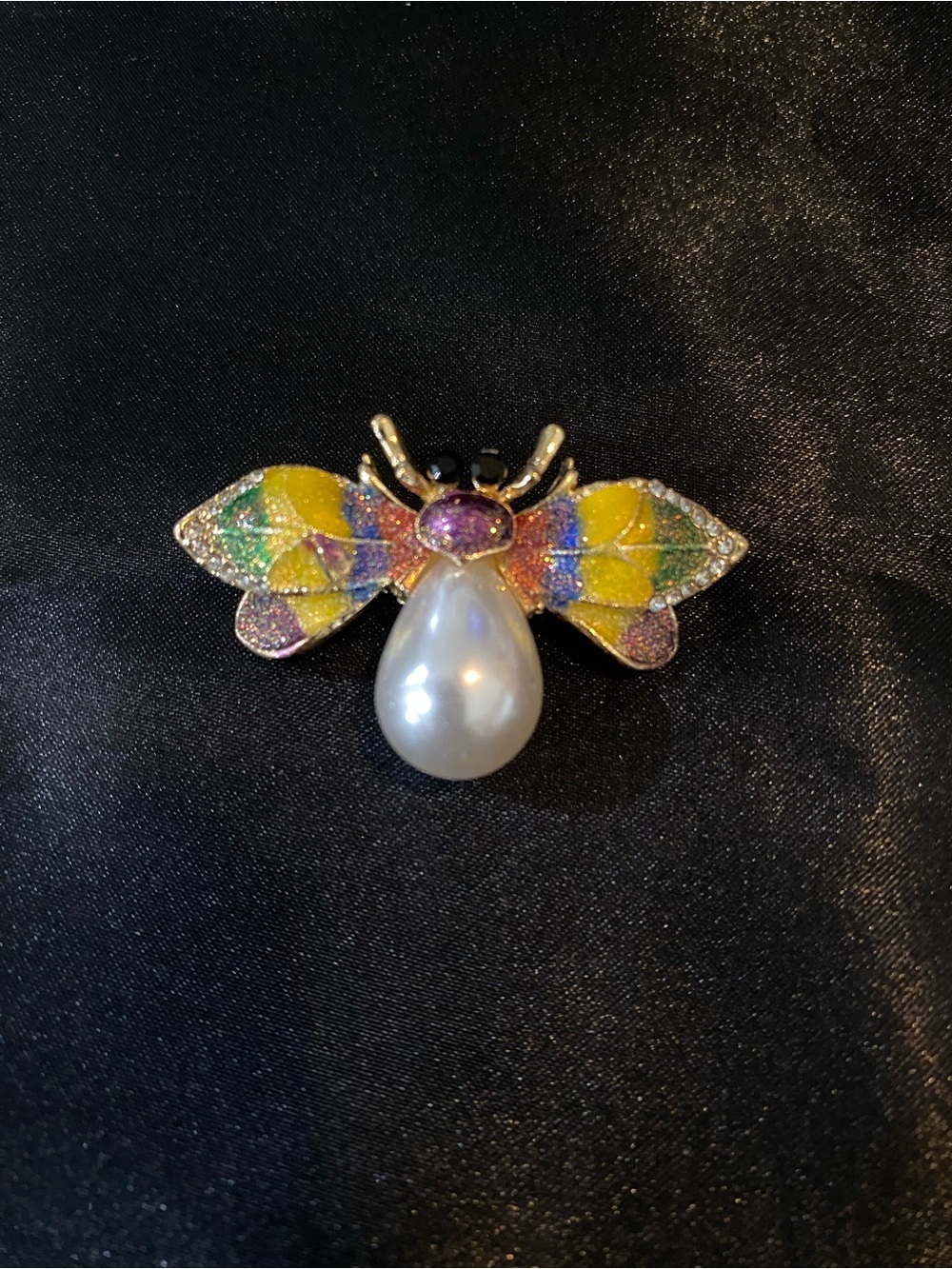 Pearl Drop Bee Brooch - Colorful Enamel Wings